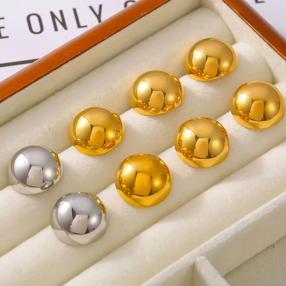 Wholesale Smooth Round Bean Shaped Niche Earrings In Titanium Steel With 18K Gold Plated Electroplating For Women