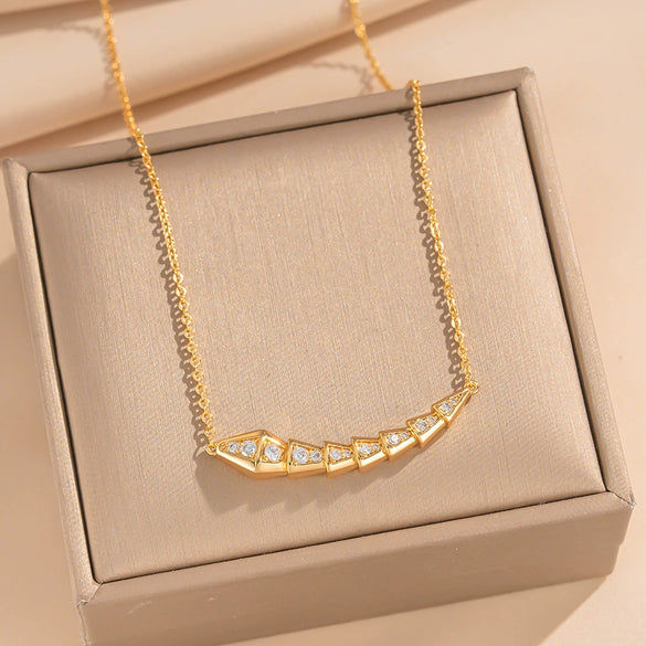 Wholesale Snakeshaped Titanium Steel And Environmentally Friendly Copper Necklace And Earrings Set For Women With Electroplating And Light Luxury Style