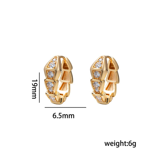 Wholesale Snakeshaped Titanium Steel And Environmentally Friendly Copper Necklace And Earrings Set For Women With Electroplating And Light Luxury Style