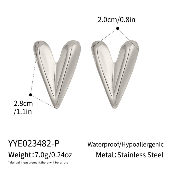 Wholesale Sophisticated Heart Shape Gold Plated Stainless Steel Earrings For Women