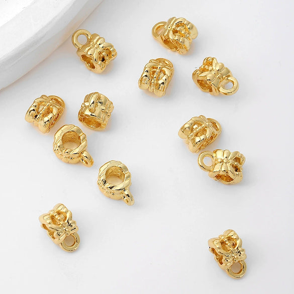 Wholesale Spacer Beads Alloy 18K Goldfilled Hollow Flower Shaped Electroplating Minimalist Diy Pendant