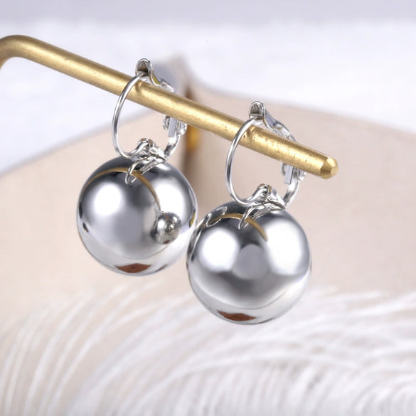 Wholesale Spherical Copper Earrings With Geometric Design And Diamond Treatment For Women