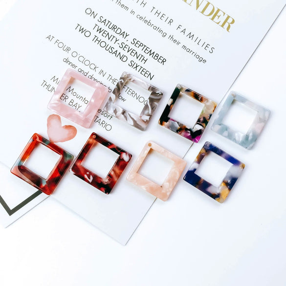 Wholesale Square Acrylic And Resin Earrings Pendant Jewelry Accessories With Dripping Glue Treatment