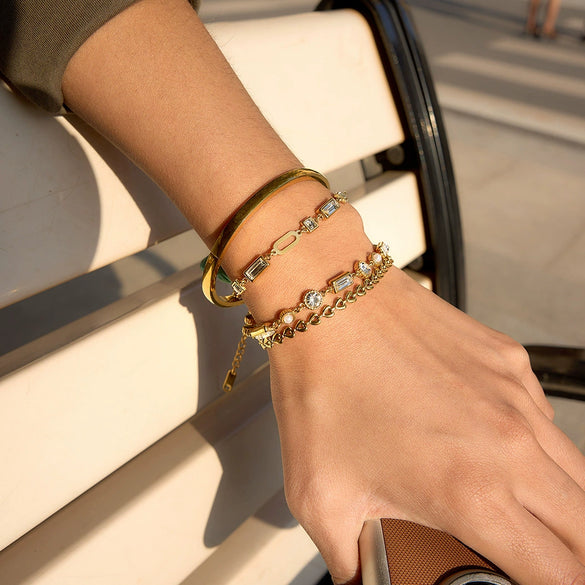 Wholesale Stackable Geometric Stainless Steel Rhinestone Electroplated Bracelet For Women