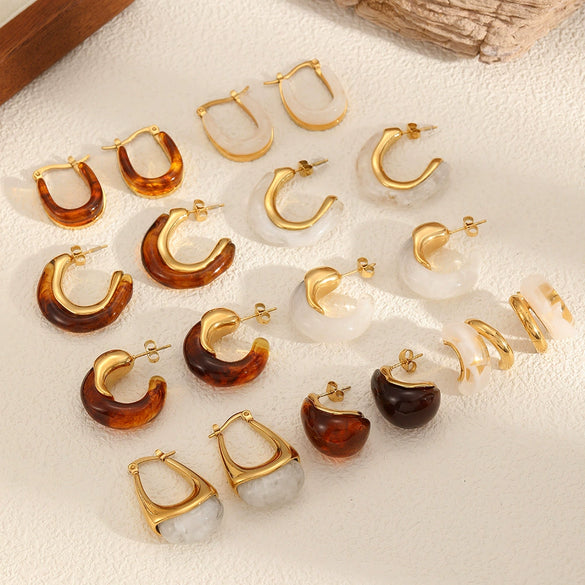 Wholesale Stainless Steel And Amber Resin Geometric C Shape Earrings With Highend Feel And Electroplating