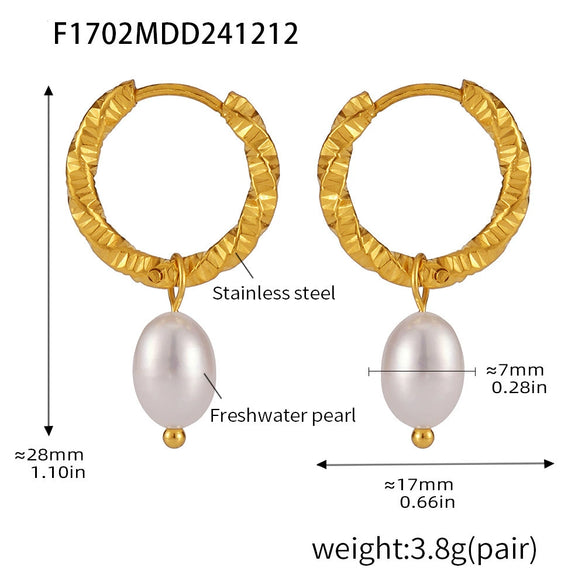 Wholesale 316L Stainless Steel And Freshwater Cultured Pearl Earrings With Geometric Pattern Pvd Electroplated 18K Gold For Women Light Luxury Style