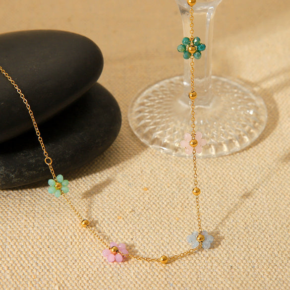 Wholesale Stainless Steel And Organic Glass Beaded Flower Geometric Style Chain Necklace For Women With Electroplating