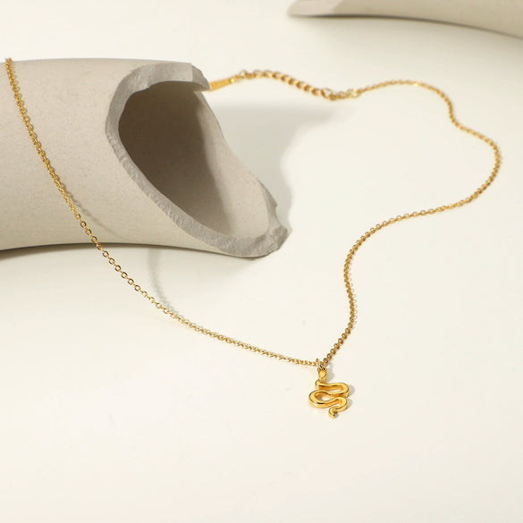 Wholesale Stainless Steel And Titanium Steel Animals Style Geometric Snake Pendant Necklace With Ball Chain 18K Gold Plated Jewelry For Women