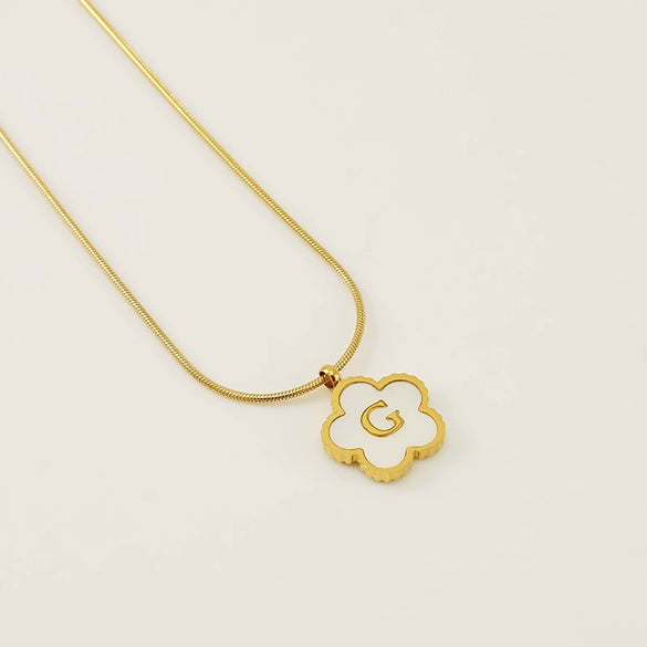 Wholesale Stainless Steel And Titanium Steel Five Leaf Clover And Letter Pendant Necklace With Electroplating Fashion Style