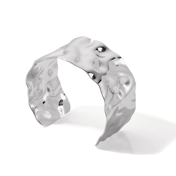Wholesale Stainless Steel And Titanium Steel Hammer Pattern Wide Surface Exaggerated Personality Bracelet Jewelry With Electroplating