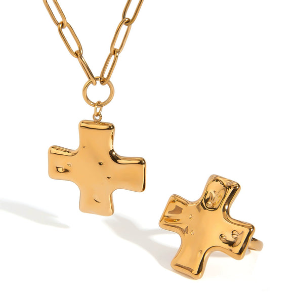 Wholesale Stainless Steel And Titanium Steel Hammered Cross Pendant Necklace And Ring With Light Luxury Design And Electroplating Treatment For Women