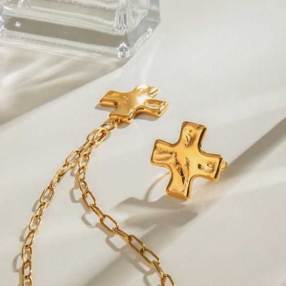 Wholesale Stainless Steel And Titanium Steel Hammered Cross Pendant Necklace And Ring With Light Luxury Design And Electroplating Treatment For Women