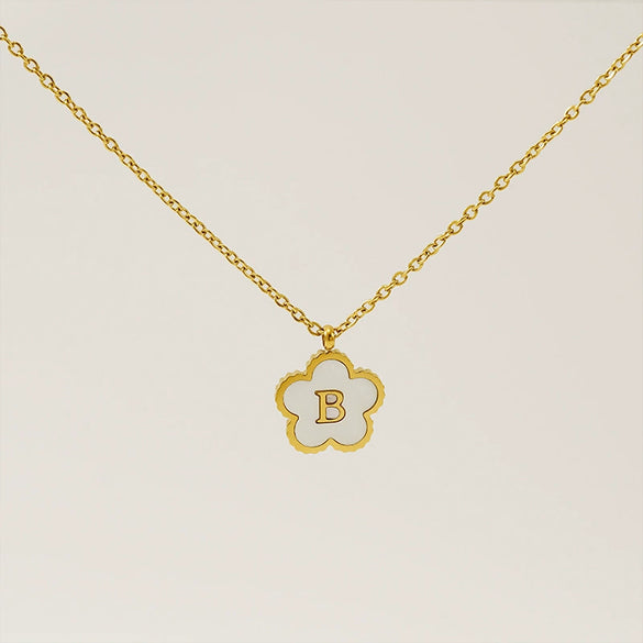 Wholesale 316L Stainless Steel And 316L Stainless Steel Letter And Five Leaf Clover Necklace With Electroplating Treatment