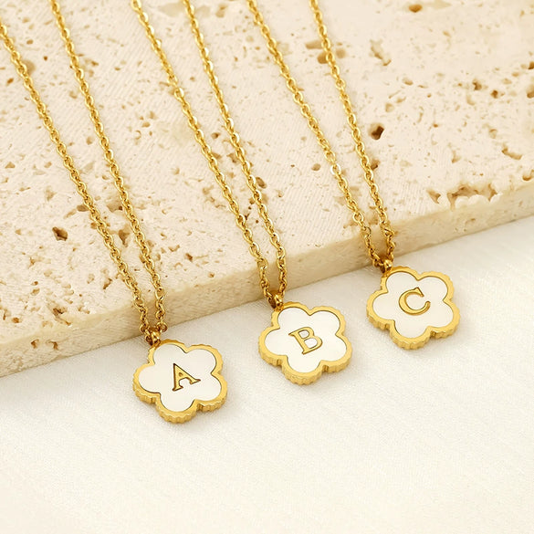Wholesale 316L Stainless Steel And 316L Stainless Steel Letter And Five Leaf Clover Necklace With Electroplating Treatment