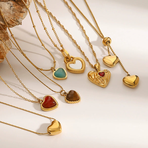Wholesale Stainless Steel And Titanium Steel Love Necklace With Geometric Pendant And Regular Chain Electroplated