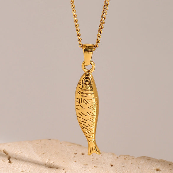 Wholesale Stainless Steel And Titanium Steel Marine Pendant Necklace With Animal Zodiac Pattern And Electroplating For Women