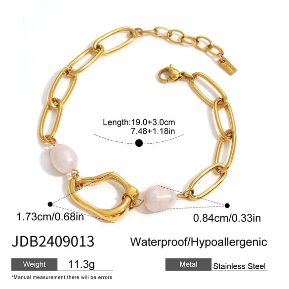 Wholesale Stainless Steel And Titanium Steel Pearl Necklace With Wave Pattern And Electroplating For Women