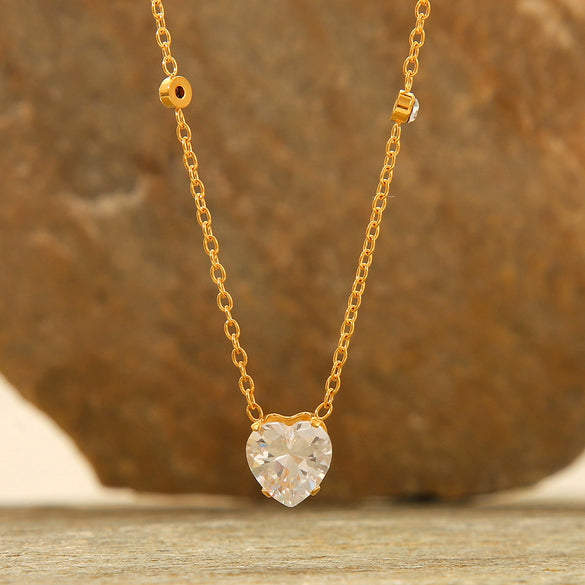 Wholesale Stainless Steel And Titanium Steel Women's Clavicle Chain Necklace With Heart And Geometric Pattern Electroplated Design