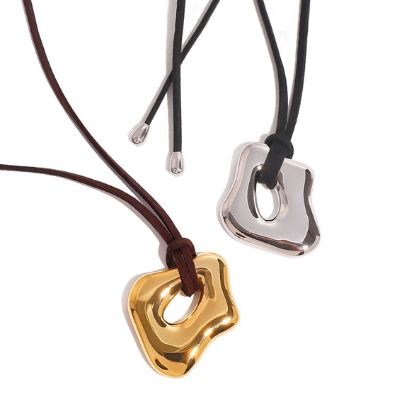 Wholesale Stainless Steel Asymmetrical Liquid Glossy Cut Out Pendant Necklace With Geometric Pattern And Electroplating For Women