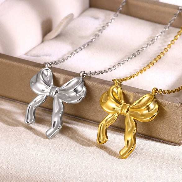 Wholesale Stainless Steel Bow Pendant Necklace With Electroplating Cute Cut Out Design For Women