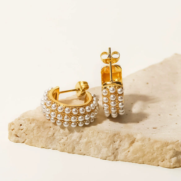 Wholesale Stainless Steel Cshaped Geometric Style Pearl Earrings For Women