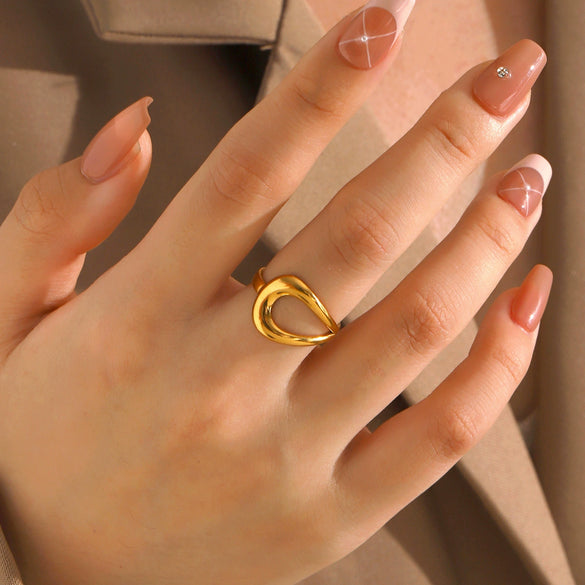 Wholesale Stainless Steel Drop Shaped Open Ring For Women With Hip Hop Line Design And Electroplating Treatment