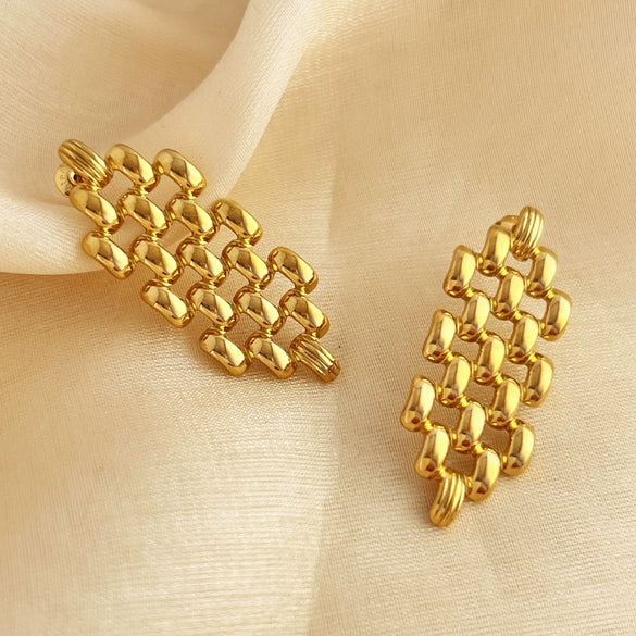Wholesale Stainless Steel Earrings Irregular Hollow Heart Geometric Style With Electroplating
