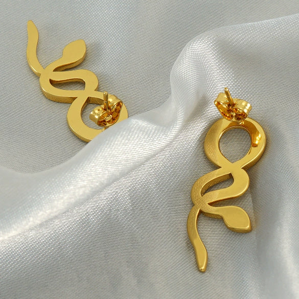 Wholesale Stainless Steel Electroplated Animal Snake Light Luxury Women's Earrings