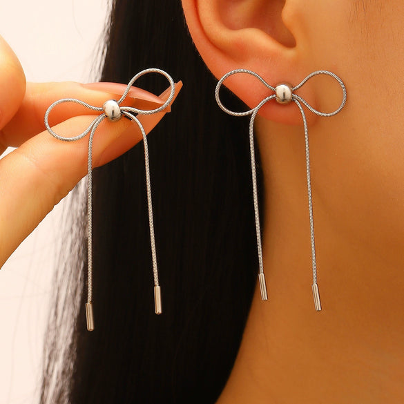Wholesale Stainless Steel Electroplated Bowknot Earrings And Clavicle Chain Set Accessories For Women