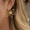 Wholesale Stainless Steel Electroplated Flower Earrings For Women