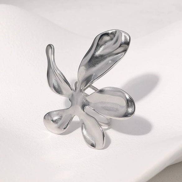 Wholesale Stainless Steel Electroplated Flowershaped Open Ring Hand Jewelry For Women