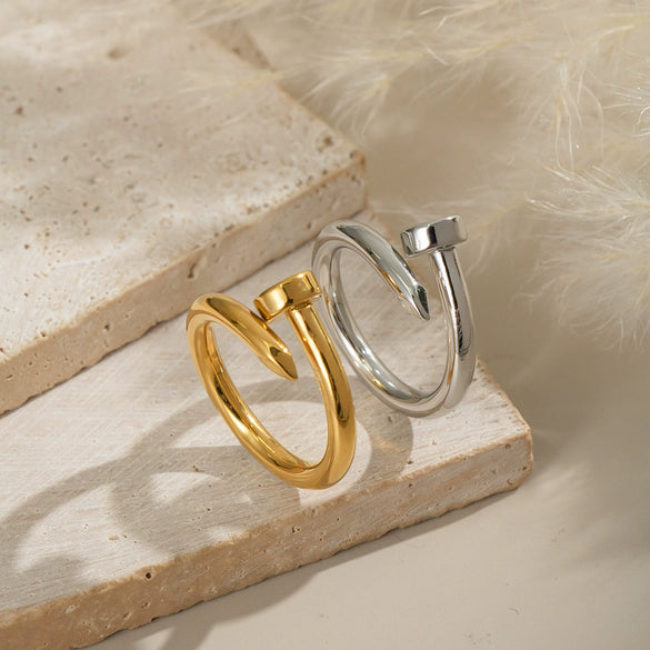 Wholesale Stainless Steel Electroplated Geometric Nailshaped Bracelet And Ring Set For Women