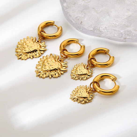 Wholesale Stainless Steel Electroplated 18K Gold Heart Shape Pendant Earrings For Women Retro Ins Style Minimalist