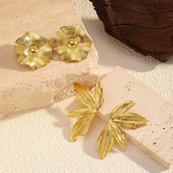 Wholesale Stainless Steel Electroplated Leaf And Flower Earrings For Women