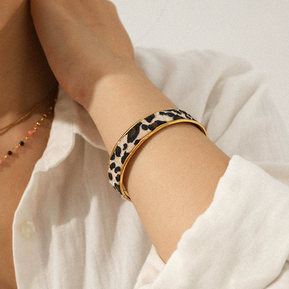 Wholesale Stainless Steel Electroplated Leopard Print Geometric Bracelet Jewelry