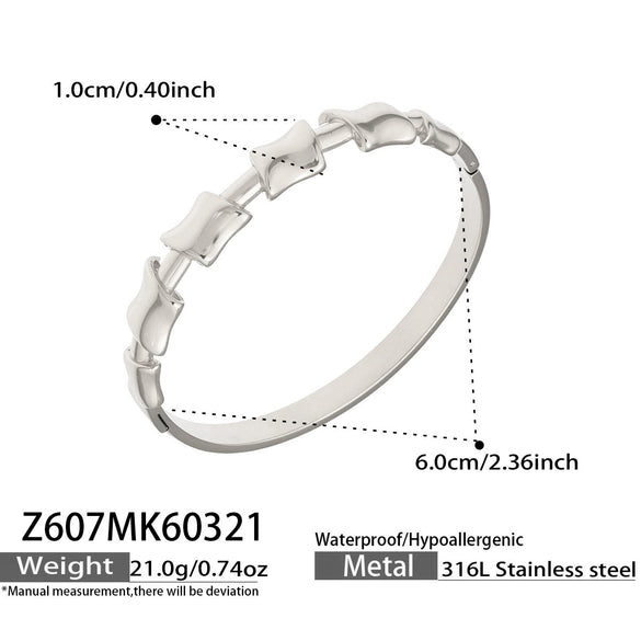 Wholesale Stainless Steel Electroplated Polished Ringshaped Buckle Bracelet Set Simple Highend Style Accessories