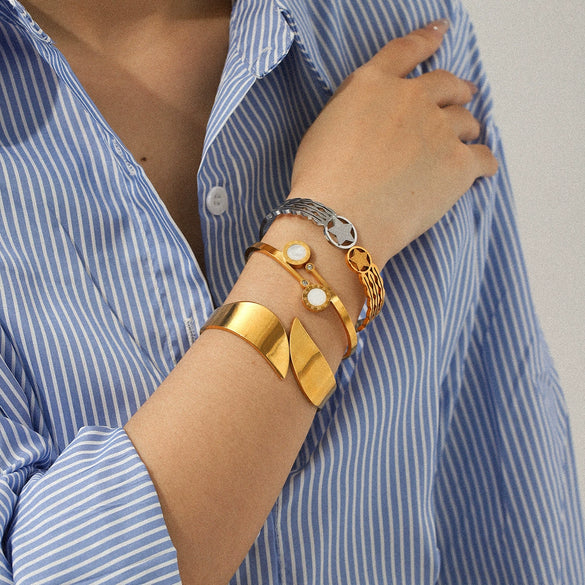 Wholesale Stainless Steel Electroplated Star Bracelet In Ins Style And Minimalist Design