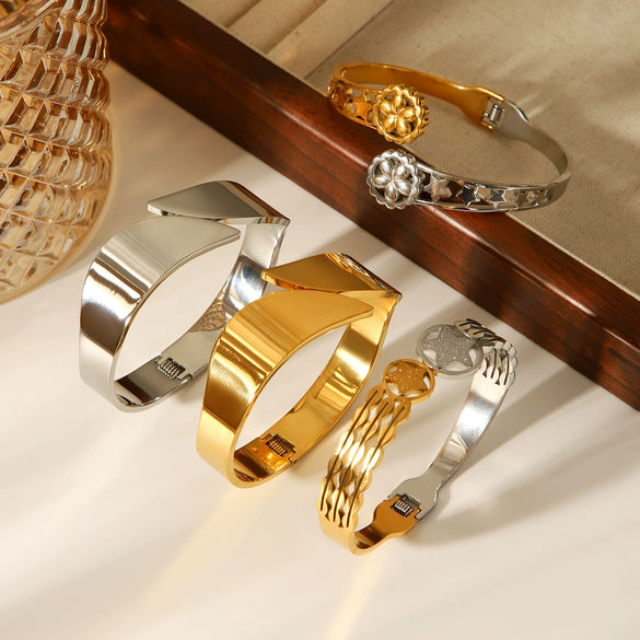 Wholesale Stainless Steel Electroplated Star Bracelet In Ins Style And Minimalist Design