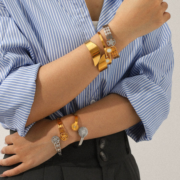 Wholesale Stainless Steel Electroplated Star Bracelet In Ins Style And Minimalist Design