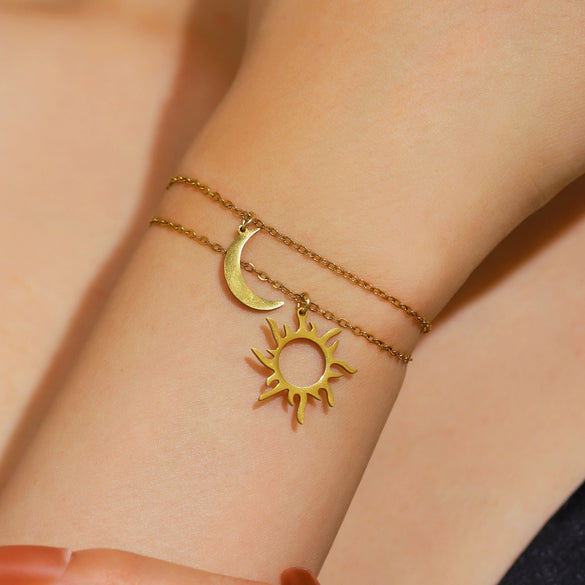 Wholesale Stainless Steel Electroplated Sun Moon Stars Clouds Universe Pattern Accessories Set For Women