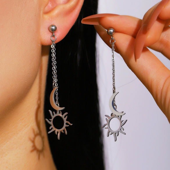 Wholesale Stainless Steel Electroplated Sun Moon Stars Clouds Universe Pattern Accessories Set For Women