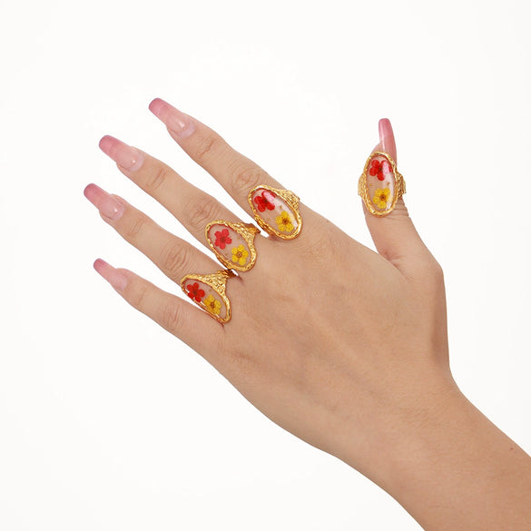 Wholesale Stainless Steel Enamel Glaze Resin Dried Flower Opening Ring Light Luxury Geometric Style Electroplated Finger Ring For Women