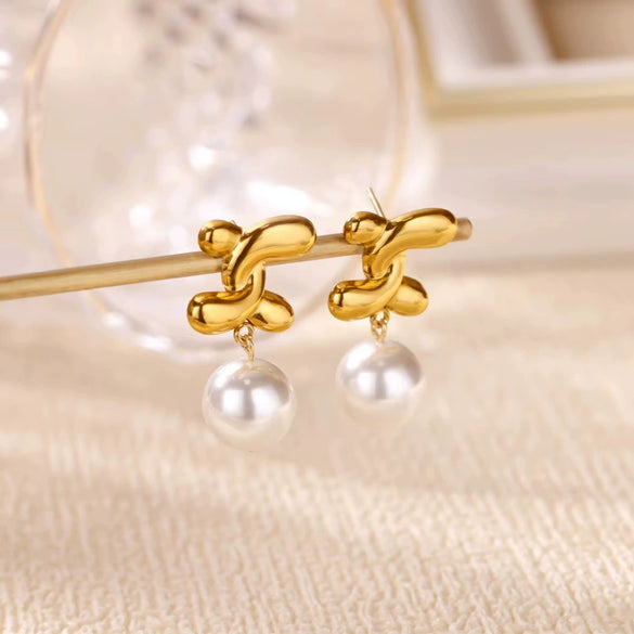 Wholesale Stainless Steel Exaggerated Geometric Heart Doublelayer Glossy Cut Out Asymmetrical Earrings Set With Diamonds For Women