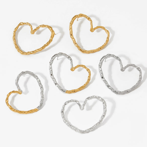 Wholesale Stainless Steel Exaggerated Heart Hollow Heart Shaped Earrings With Electroplating For Women