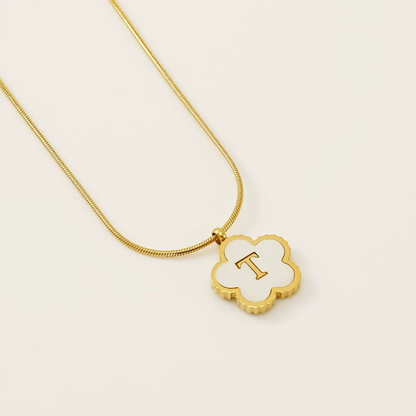 Wholesale 316L Stainless Steel Five Leaf Clover Letter Pendant Necklace With Electroplating Fashion Jewelry For Women