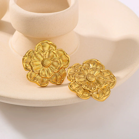 Wholesale Stainless Steel Flower Earrings With 18K Vacuum Plating In Furnace For Women Ins Style Net Popular Niche Design