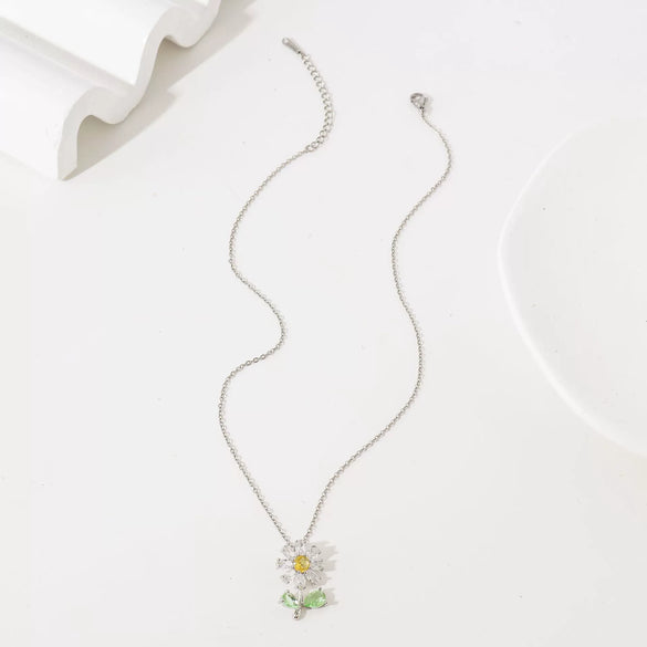 Wholesale Stainless Steel Flower Patterned Electroplated Mixed Gemstone Inlay Sunflower Pendant Necklace For Women
