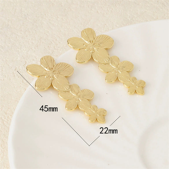 Wholesale Stainless Steel Flower Shaped Goldplated Polish Earrings For Women
