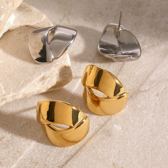 Wholesale Stainless Steel Folding Staggered Wide Geometric Earrings With 18K Gold Electroplating For Women
