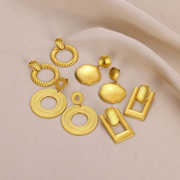 Wholesale Stainless Steel Geometric Earrings With Electroplating Styling With Letters Numbers And Text